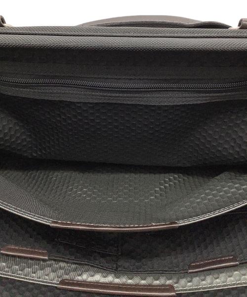 TUMI（トゥミ）TUMI (トゥミ) ダッフルバッグ ブラックの古着・服飾アイテム