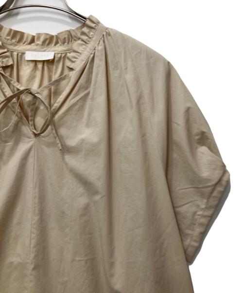 BALLSEY（ボールジィ）BALLSEY (ボールジィ) 半袖ブラウス ベージュ サイズ:36の古着・服飾アイテム