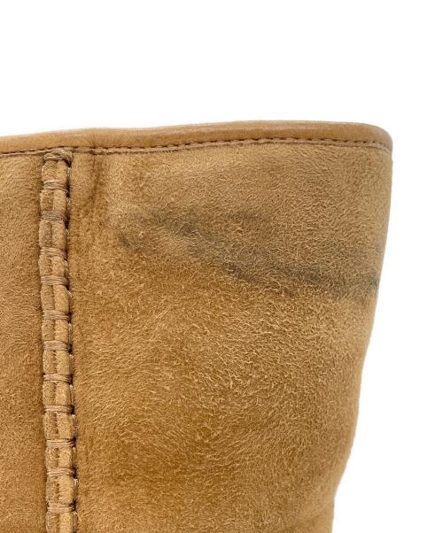 UGG（アグ）UGG (アグ) ブーツ ブラウン サイズ:24の古着・服飾アイテム