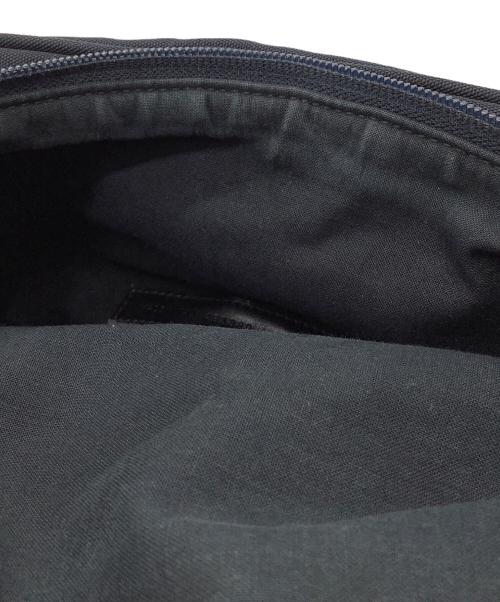 BALENCIAGA（バレンシアガ）BALENCIAGA (バレンシアガ) Explorer Belt Bag BB Mode　ウエストバッグ ネイビーの古着・服飾アイテム