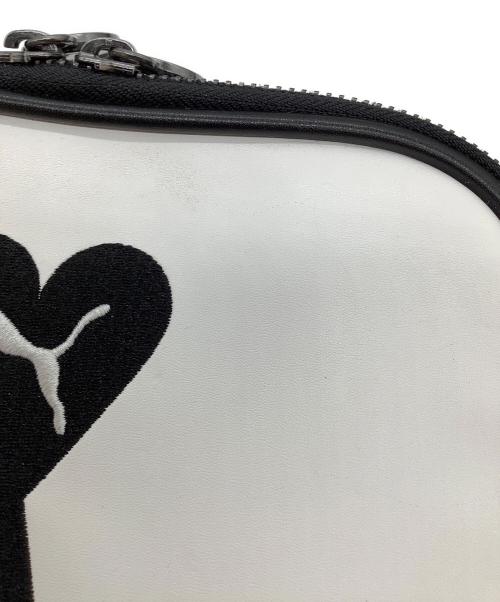 PUMA（プーマ）PUMA (プーマ) ami (アミ) SMALL SHOULDER BAG　ショルダーバッグ ホワイト×ブラックの古着・服飾アイテム