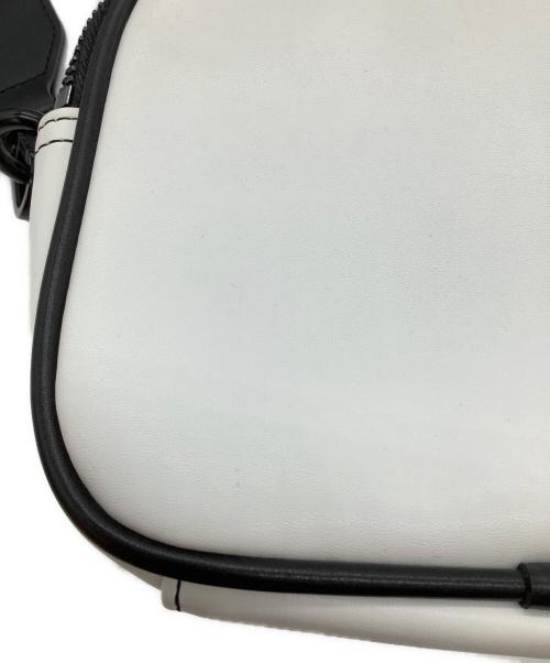 PUMA（プーマ）PUMA (プーマ) ami (アミ) SMALL SHOULDER BAG　ショルダーバッグ ホワイト×ブラックの古着・服飾アイテム