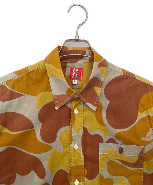 A BATHING APE（アベイシングエイプ）A BATHING APE (アベイシングエイプ) 半袖シャツ ベージュ サイズ:Lの古着・服飾アイテム