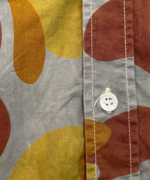A BATHING APE（アベイシングエイプ）A BATHING APE (アベイシングエイプ) 半袖シャツ ベージュ サイズ:Lの古着・服飾アイテム