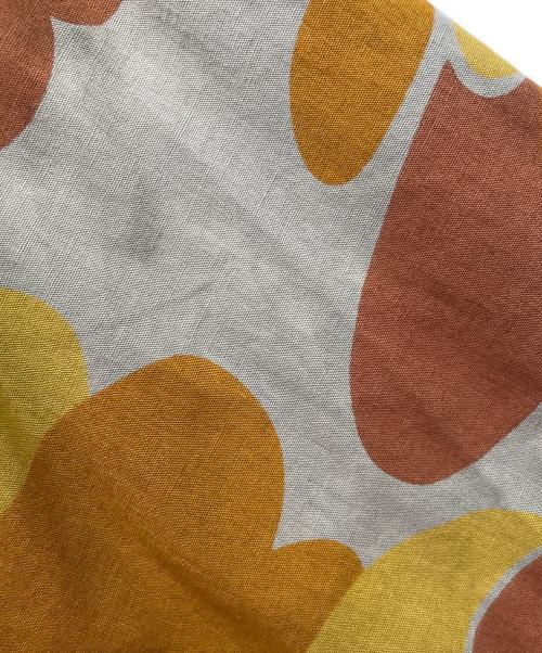 A BATHING APE（アベイシングエイプ）A BATHING APE (アベイシングエイプ) 半袖シャツ ベージュ サイズ:Lの古着・服飾アイテム