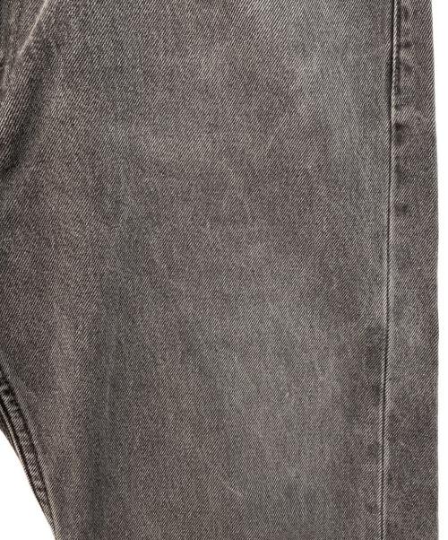 LEVI'S（リーバイス）LEVI'S (リーバイス) デニムパンツ グレー サイズ:W38 L32の古着・服飾アイテム