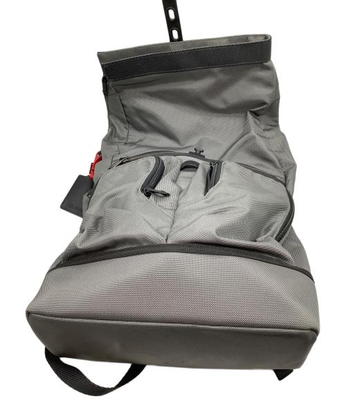 TUMI（トゥミ）TUMI (トゥミ) LONDON ROLL TOP BACKPACK ブラック×グレーの古着・服飾アイテム