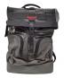 TUMI（トゥミ）の古着「LONDON ROLL TOP BACKPACK」｜ブラック×グレー