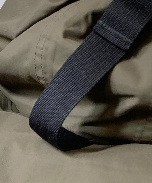Eddie Bauer（エディーバウアー）Eddie Bauer (エディーバウアー) 650 FILL POWER　ダウンジャケット カーキ サイズ:XLの古着・服飾アイテム