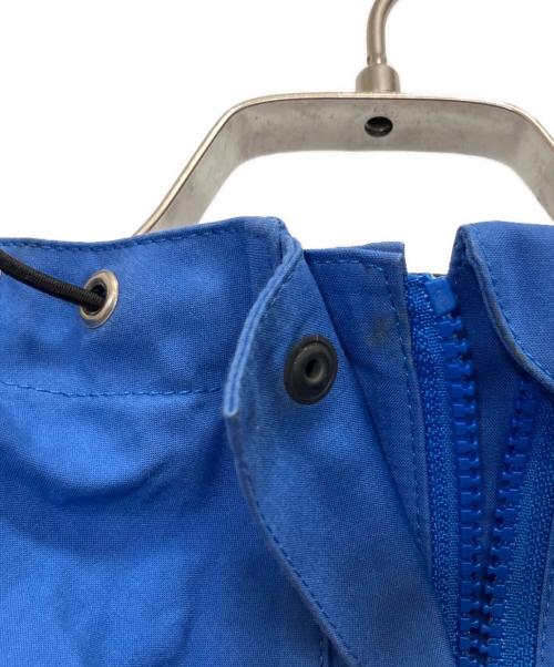 COMME des GARCONS JUNYA WATANABE MAN（コム デ ギャルソン ジュンヤ ワタナベ マン）COMME des GARCONS JUNYA WATANABE MAN (コム デ ギャルソン ジュンヤ ワタナベ マン) MACKINTOSH (マッキントッシュ) マウンテンパーカー ブルー サイズ:Mの古着・服飾アイテム