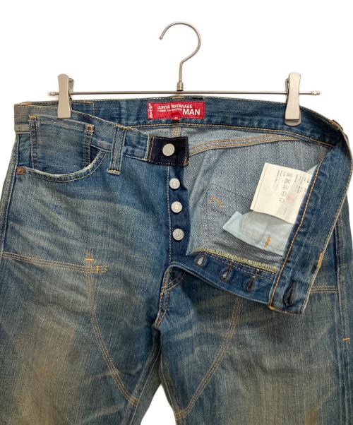 COMME des GARCONS JUNYA WATANABE MAN（コム デ ギャルソン ジュンヤ ワタナベ マン）COMME des GARCONS JUNYA WATANABE MAN (コム デ ギャルソン ジュンヤ ワタナベ マン) LEVI'S (リーバイス) デニムパンツ ブルー サイズ:XSの古着・服飾アイテム