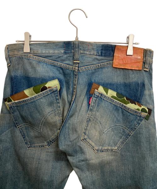 COMME des GARCONS JUNYA WATANABE MAN（コム デ ギャルソン ジュンヤ ワタナベ マン）COMME des GARCONS JUNYA WATANABE MAN (コム デ ギャルソン ジュンヤ ワタナベ マン) LEVI'S (リーバイス) デニムパンツ ブルー サイズ:XSの古着・服飾アイテム