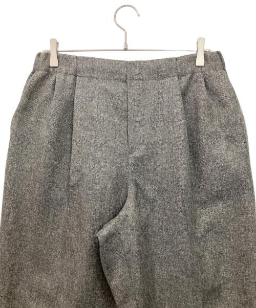 mizuiro-ind（ミズイロインド）mizuiro-ind (ミズイロインド) タックパンツ グレー×ブラウン サイズ:記載無しの古着・服飾アイテム