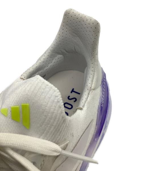 adidas（アディダス）adidas (アディダス) ローカットスニーカー ホワイト×パープル サイズ:27の古着・服飾アイテム