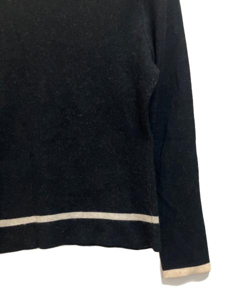 BURBERRY BLUE LABEL（バーバリー ブルー レーベル）BURBERRY BLUE LABEL (バーバリー ブルー レーベル) 厚手ニット ブラック×ホワイト サイズ:38の古着・服飾アイテム