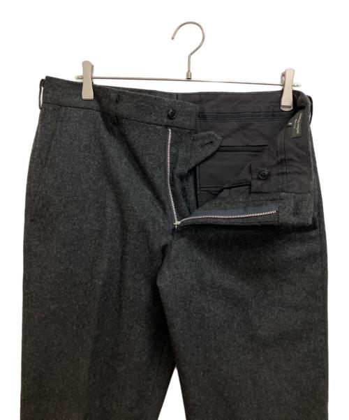 COMME des GARCONS HOMME PLUS（コムデギャルソンオムプリュス）COMME des GARCONS HOMME PLUS (コムデギャルソンオムプリュス) ウールパンツ グレー サイズ:Mの古着・服飾アイテム