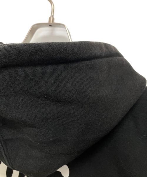 stussy（ステューシー）stussy (ステューシー) ロゴフーディ　プルオーバーパーカー ブラック サイズ:Mの古着・服飾アイテム
