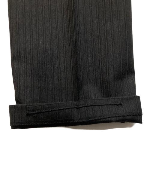 ARMANI COLLEZIONI（アルマーニ コレツィオーニ）ARMANI COLLEZIONI (アルマーニ コレツィオーニ) セットアップスーツ グレー サイズ:44Rの古着・服飾アイテム