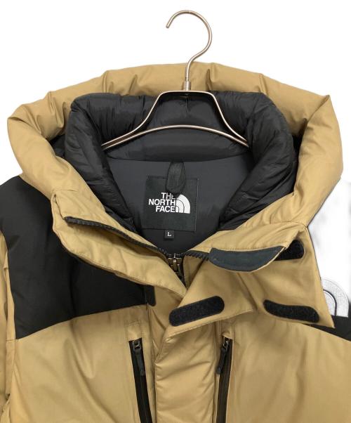 THE NORTH FACE（ザ ノース フェイス）THE NORTH FACE (ザ ノース フェイス) バルトロライトジャケット ベージュ×ブラック サイズ:L 未使用品の古着・服飾アイテム