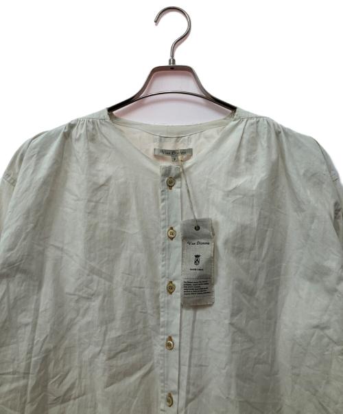 Vlas Blomme（ヴラスブラム）Vlas Blomme (ヴラスブラム) 長袖シャツ ベージュ サイズ:F 未使用品の古着・服飾アイテム