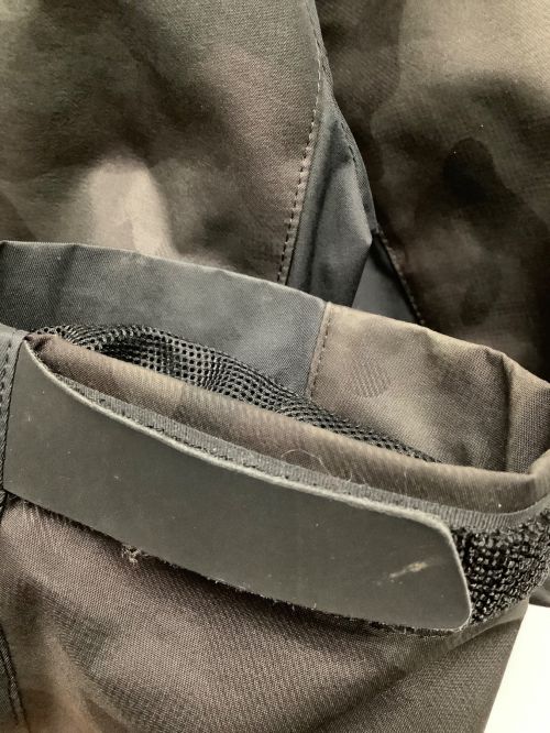 BLACK LABEL CRESTBRIDGE（ブラックレーベル クレストブリッジ）BLACK LABEL CRESTBRIDGE (ブラックレーベル クレストブリッジ) ジャケット ブラック サイズ:Mの古着・服飾アイテム