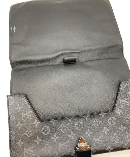 LOUIS VUITTON（ルイ ヴィトン）LOUIS VUITTON (ルイ ヴィトン) クラッチバッグ ブラック×ネイビーの古着・服飾アイテム