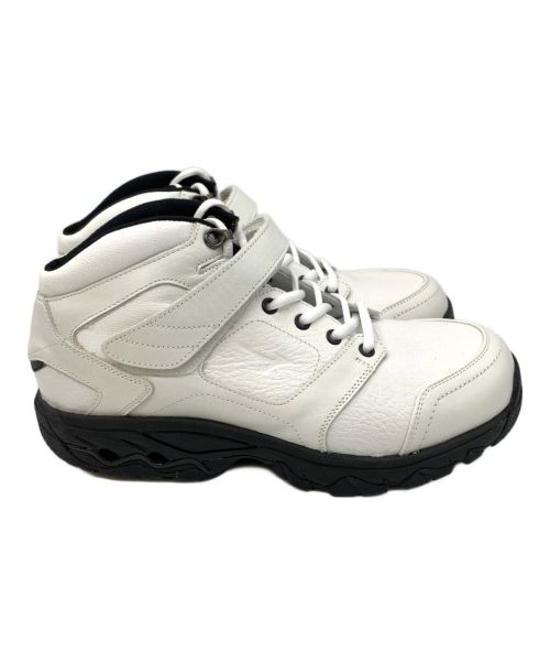 MIZUNO（ミズノ）MIZUNO (ミズノ) ハイカットスニーカー ホワイト サイズ:27の古着・服飾アイテム