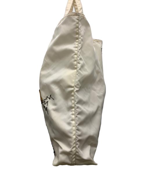 PRADA（プラダ）PRADA (プラダ) ナイロントートバッグ ホワイトの古着・服飾アイテム