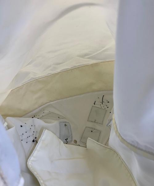 PRADA（プラダ）PRADA (プラダ) ナイロントートバッグ ホワイトの古着・服飾アイテム