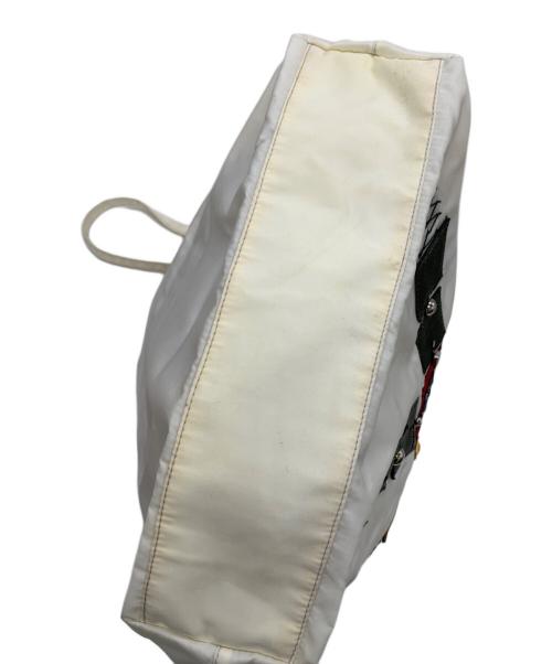 PRADA（プラダ）PRADA (プラダ) ナイロントートバッグ ホワイトの古着・服飾アイテム