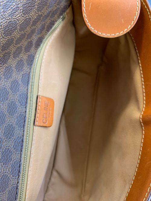 CELINE（セリーヌ）CELINE (セリーヌ) ショルダーバッグの古着・服飾アイテム