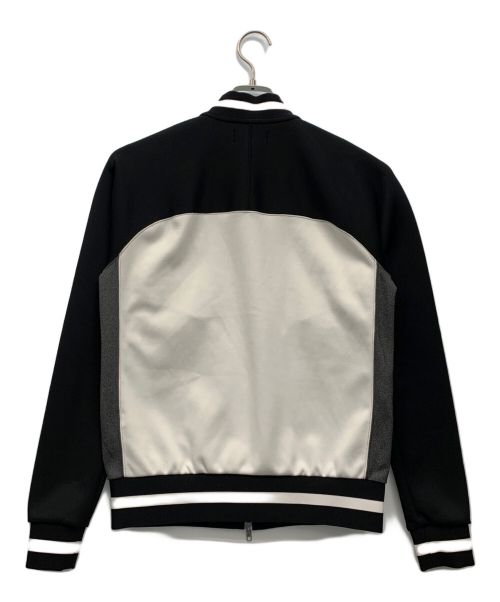 FRED PERRY（フレッドペリー）FRED PERRY (フレッドペリー) トラックジャケット ブラック×グレー サイズ:XSの古着・服飾アイテム