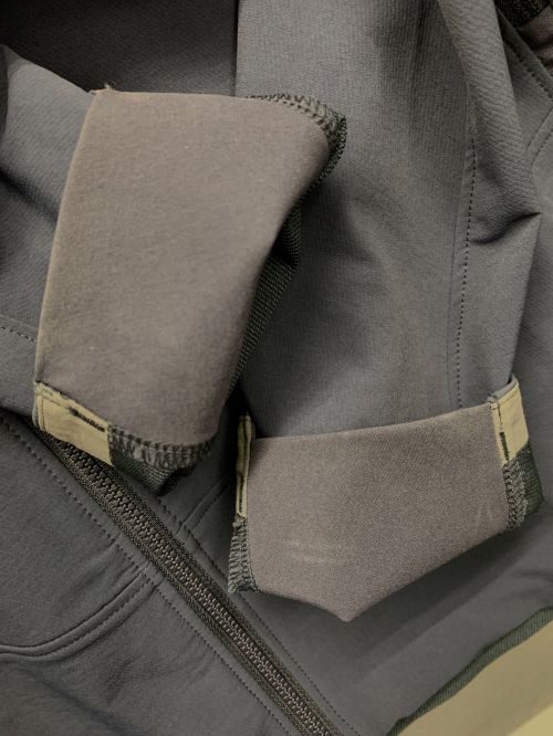 ARC'TERYX（アークテリクス）ARC'TERYX (アークテリクス) ガンマ フーディ ネイビー サイズ:Sの古着・服飾アイテム