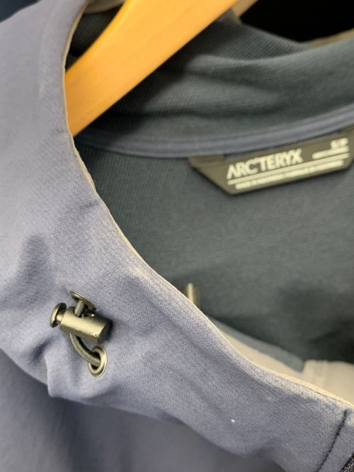 ARC'TERYX（アークテリクス）ARC'TERYX (アークテリクス) ガンマ フーディ ネイビー サイズ:Sの古着・服飾アイテム