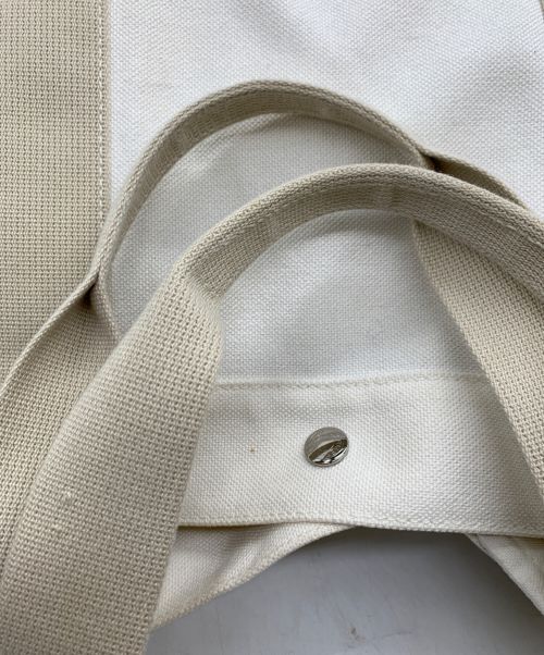 HERMES（エルメス）HERMES (エルメス) キャンバストートバッグ ホワイトの古着・服飾アイテム
