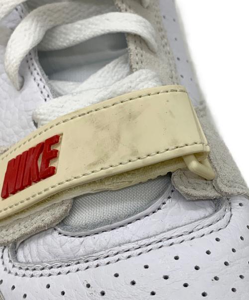 NIKE（ナイキ）NIKE (ナイキ) スニーカー ホワイト×レッド サイズ:26の古着・服飾アイテム