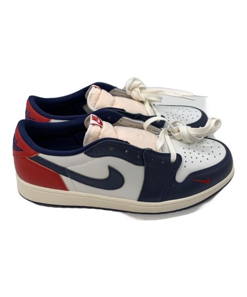 NIKE（ナイキ）NIKE (ナイキ) スニーカー ホワイト×ネイビー サイズ:30.5の古着・服飾アイテム