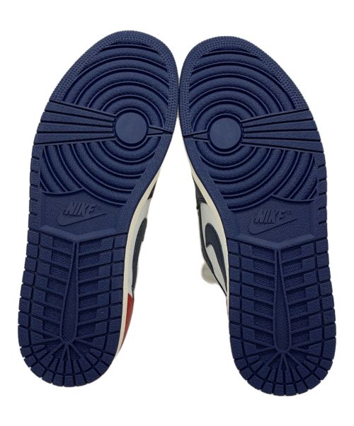 NIKE（ナイキ）NIKE (ナイキ) スニーカー ホワイト×ネイビー サイズ:30.5の古着・服飾アイテム