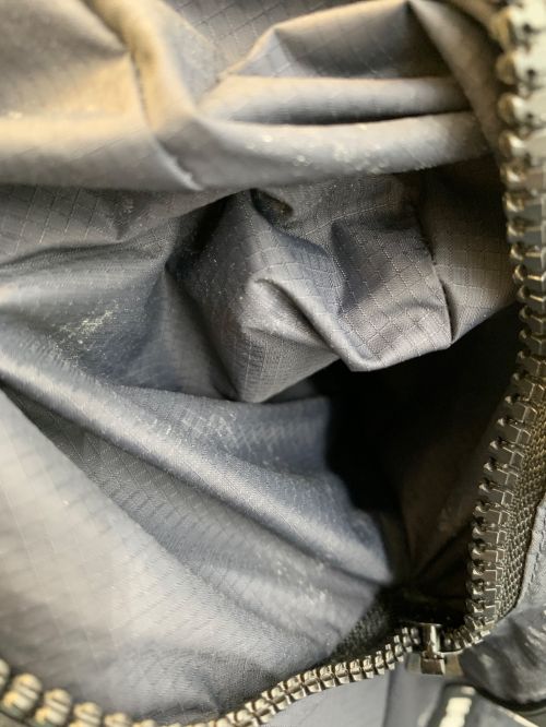 M+RC NOIR（マルシェノア）M+RC NOIR (マルシェノア) ナイロンパンツ ネイビー サイズ:Mの古着・服飾アイテム