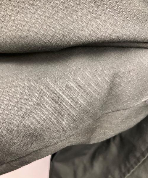 GRIP SWANY（グリップスワニー）GRIP SWANY (グリップスワニー) ダウンジャケット ダークグリーン サイズ:Mの古着・服飾アイテム