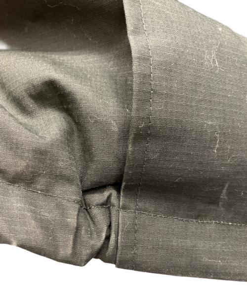 GRIP SWANY（グリップスワニー）GRIP SWANY (グリップスワニー) ダウンジャケット ダークグリーン サイズ:Mの古着・服飾アイテム