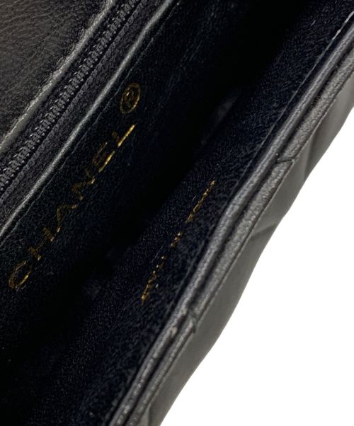 CHANEL（シャネル）CHANEL (シャネル) チェーンショルダーバッグ ブラックの古着・服飾アイテム