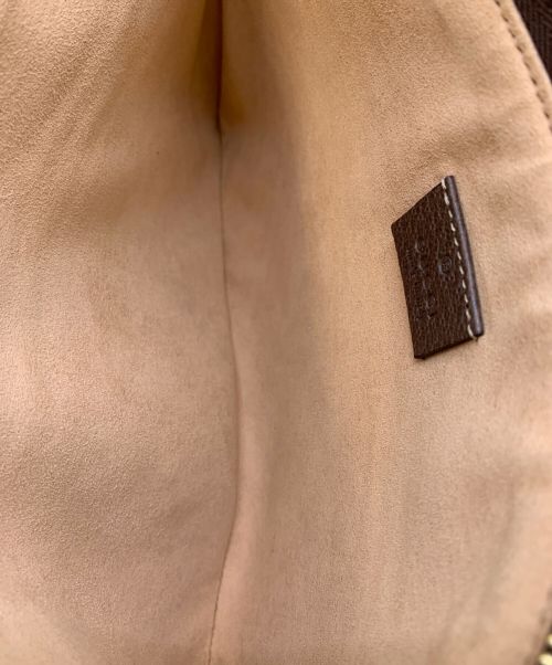 GUCCI（グッチ）GUCCI (グッチ) クラッチバッグ ベージュの古着・服飾アイテム