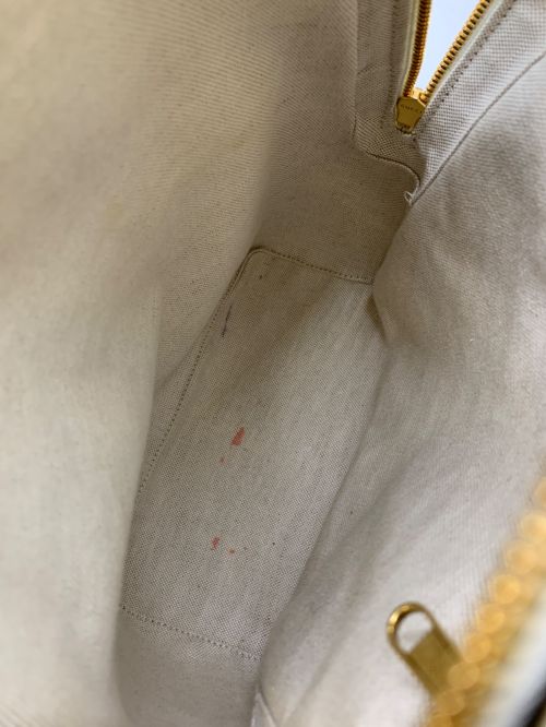 GUCCI（グッチ）GUCCI (グッチ) リュック ベージュ×アイボリーの古着・服飾アイテム