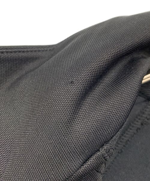 FRED PERRY（フレッドペリー）FRED PERRY (フレッドペリー) コントラステープトラックジャケット ブラック サイズ:Mの古着・服飾アイテム