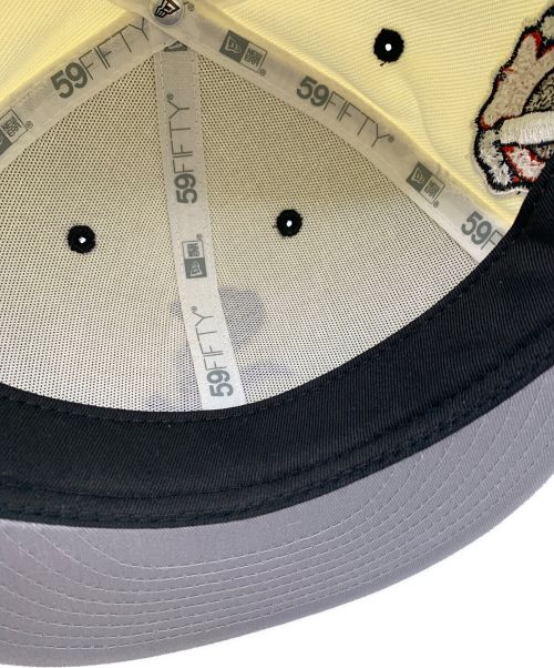 New Era（ニューエラ）New Era (ニューエラ) キャップ ホワイト×ブラック サイズ:7(55.8cm)の古着・服飾アイテム
