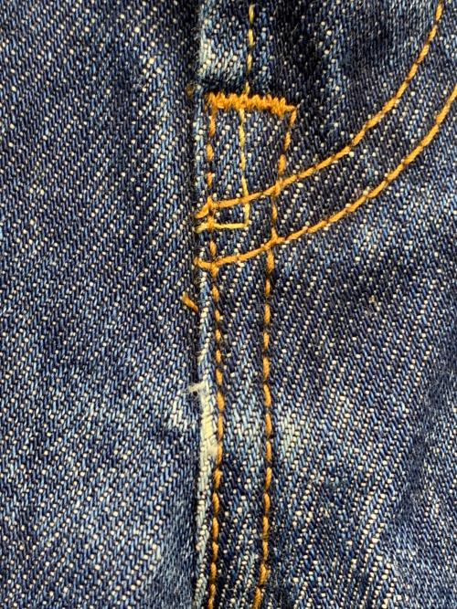 LEVI'S（リーバイス）LEVI'S (リーバイス) デニムパンツ ブルー サイズ:W28L30の古着・服飾アイテム