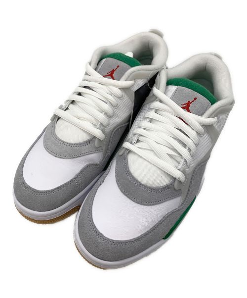 NIKE（ナイキ）NIKE (ナイキ) ローカットスニーカー ホワイト サイズ:28 未使用品の古着・服飾アイテム