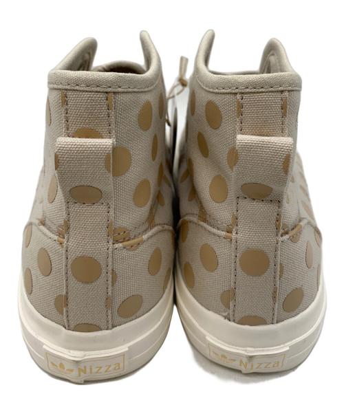 adidas（アディダス）adidas (アディダス) スニーカー ベージュ サイズ:25.5 未使用品の古着・服飾アイテム