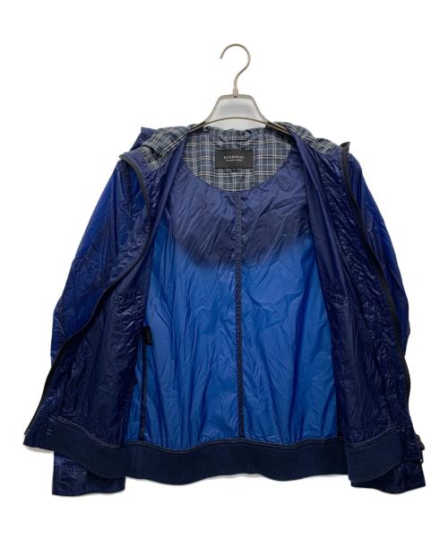 BURBERRY BLACK LABEL（バーバリーブラックレーベル）BURBERRY BLACK LABEL (バーバリーブラックレーベル) ナイロンジャケット ブルー サイズ:Mの古着・服飾アイテム
